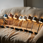 Elegante LED Tischlampe für jeden Raum