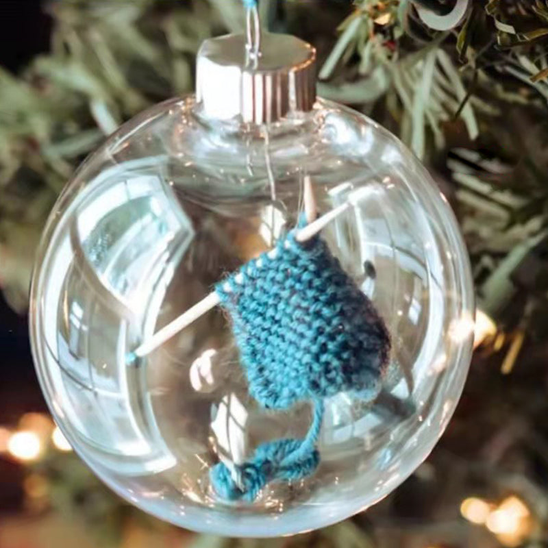 Strickball Weihnachtsornamente zur Dekoration für den Baum