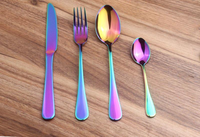 Regenbogen Besteckset (4-teilig) – Buntes Essbesteck