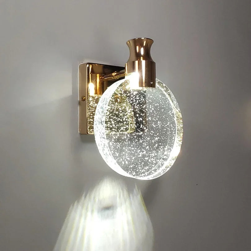 LumiAura – Give your walls a warm, calming light