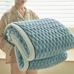 Ultra-Soft Reversible Blanket for Ultimate Comfort