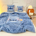 Softer Komfort: Die multifunktionale Kuscheldecke-Kissen-Kombination