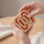 Beruhigendes Holz-Drehpuzzle für entspannte Momente