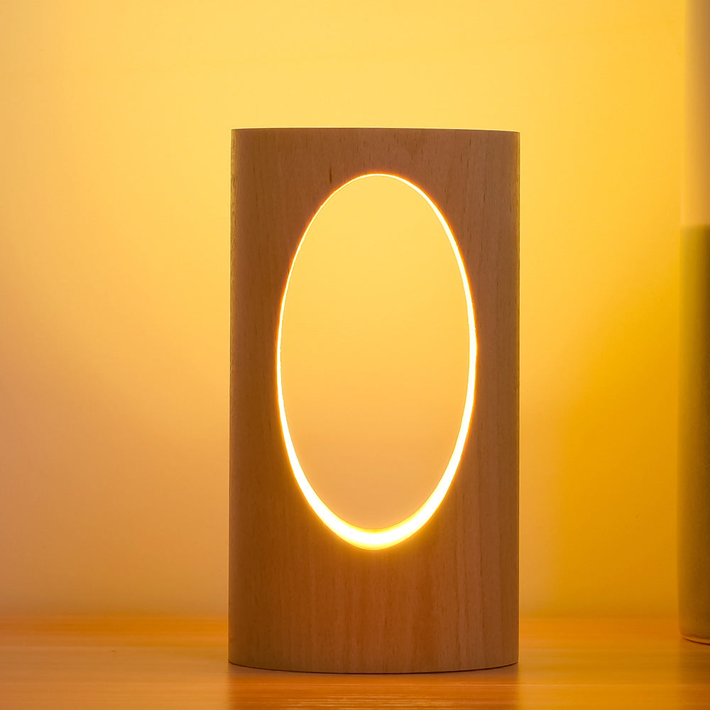 Komfortable Holz-Tischlampe mit LED-Beleuchtung