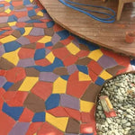 Gestalten Sie Ihre Gartenwege mit dem innovativen Beton-Schablonen-Set