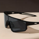 Aktive Sonnenbrille mit UV-Schutz für Sportbegeisterte
