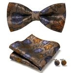 Elegant set with stylish bow ties and accessories