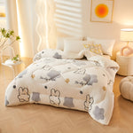 Sleeping Comfort Blanket Blütenzauber | Soft & Easy Care | Elegant Design