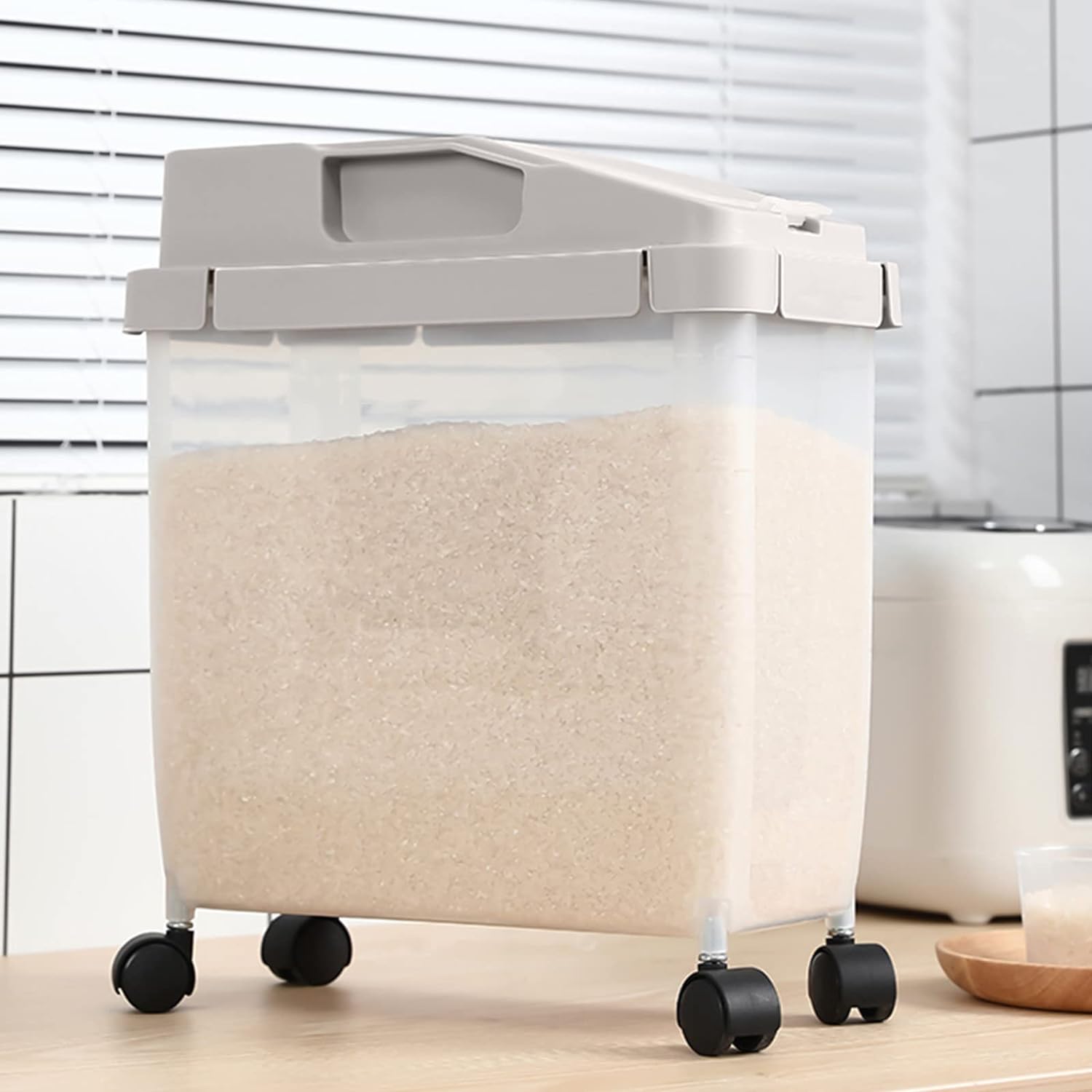 10 kg Vorratsbehälter für Lebensmittel mit Rollen