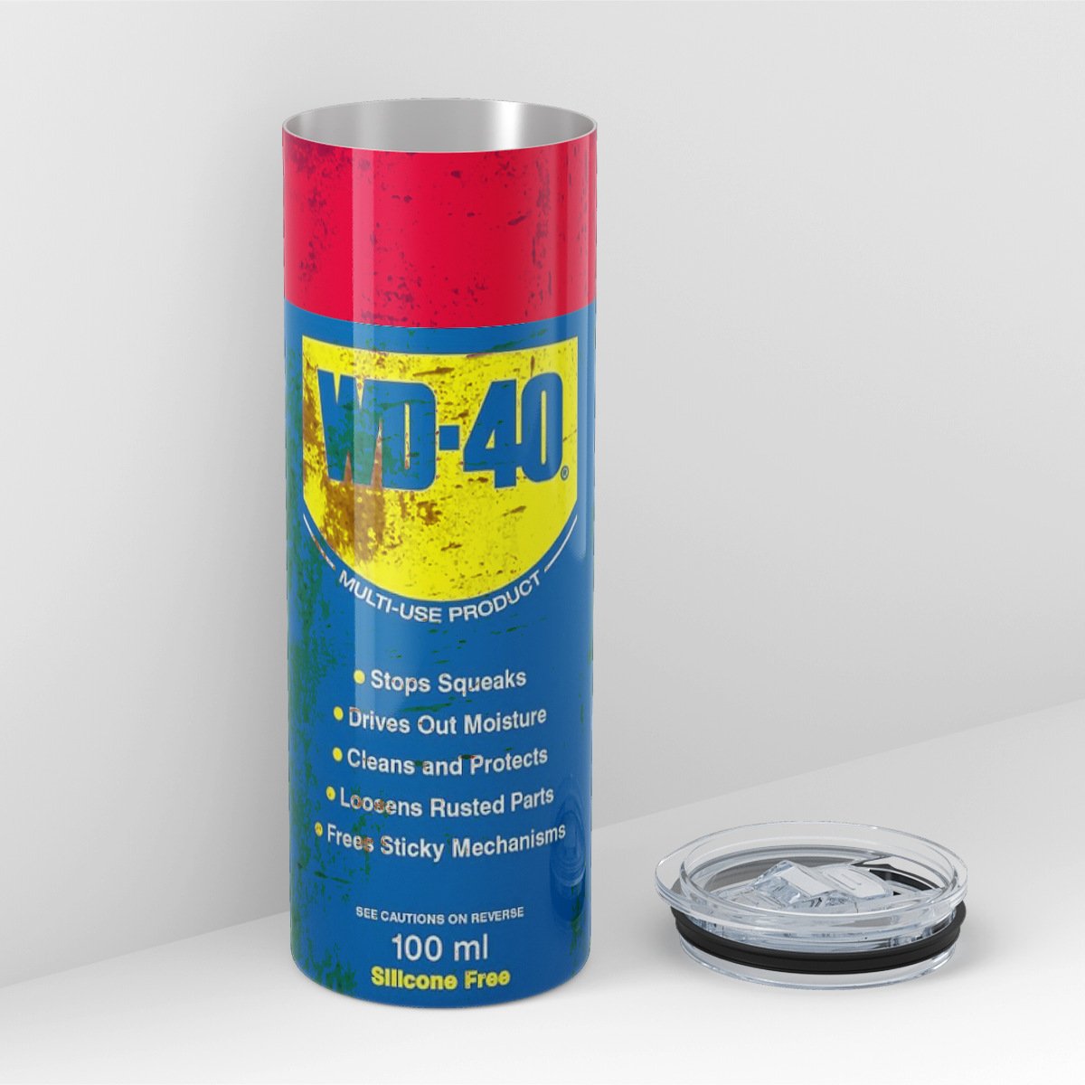 Thermo-Becher mit schmutzigem Muster