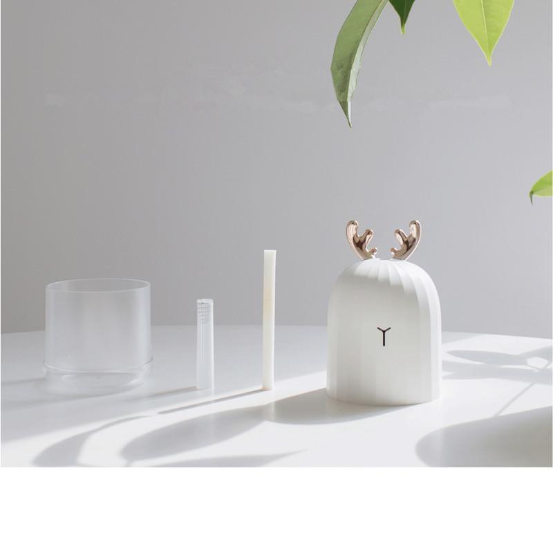 Aromatischer Essenz-Diffusor mit sanften Lichtern