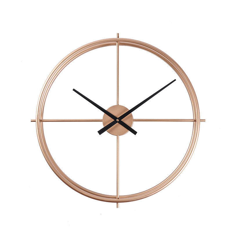 Schlichte Wanduhr mit geräuschlosem Mechanismus