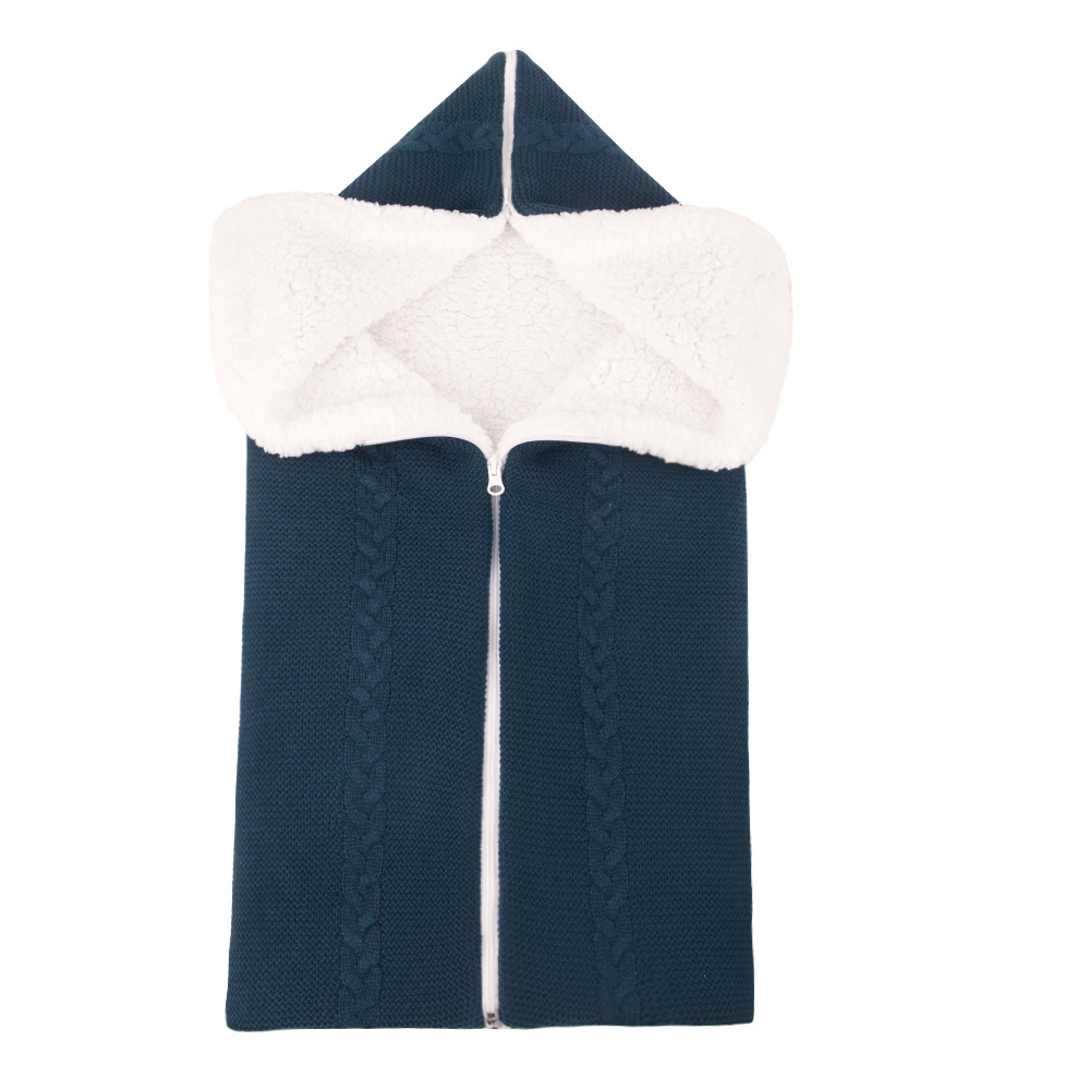 Schlafsack für Babys mit Kapuze – Kuscheliger Strickschlafsack
