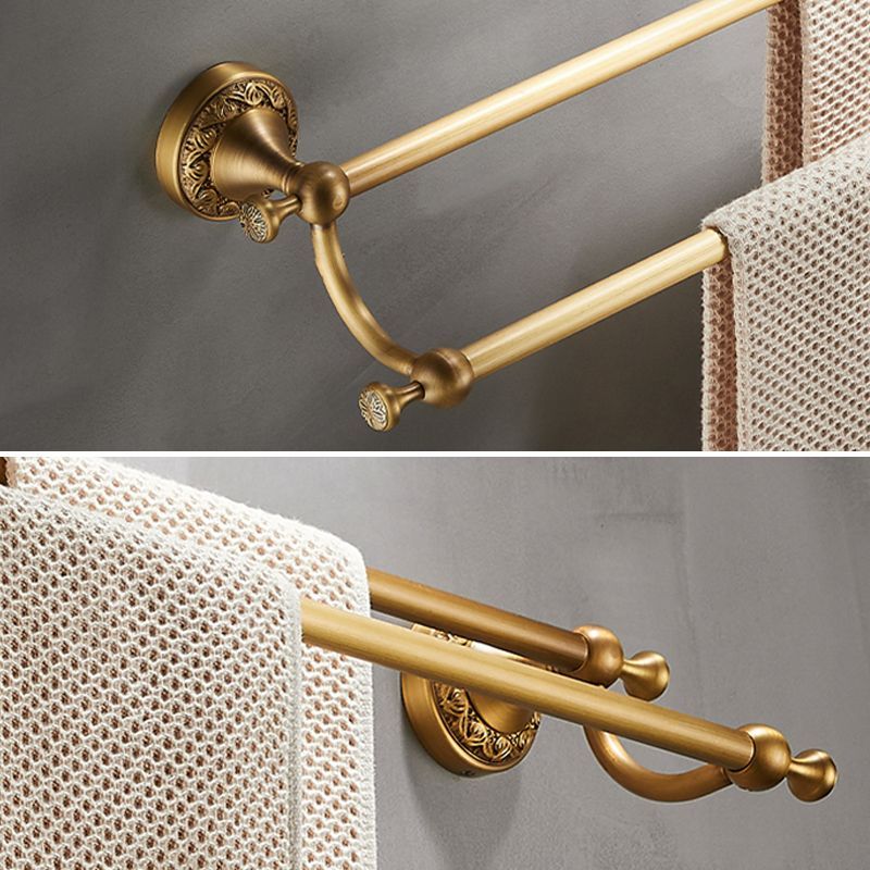 Elegante Badezimmeraccessoires aus gebürstetem Messing – Set oder Einzelstück