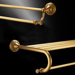 Elegante Badezimmeraccessoires aus gebürstetem Messing – Set oder Einzelstück