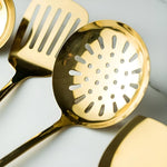 Elegantes Edelstahl-Besteckset in Gold