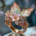Ring mit Schmetterlingsblüte
