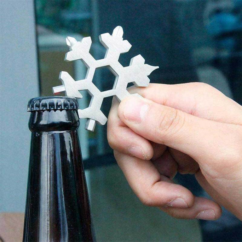 Multifunktionales Schneeflockenwerkzeugset für Abenteuer