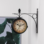 Zweiflügelige Wanduhr im Vintage-Stil, klassische Uhr für Wohnzimmer und Flur