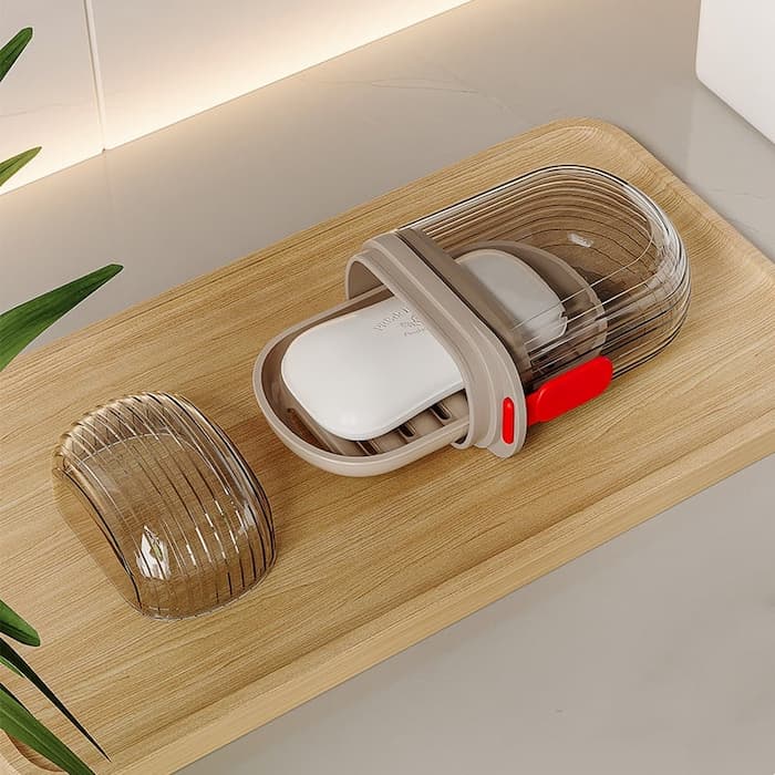 SoapSafe – Your soap stays dry and clean on the go