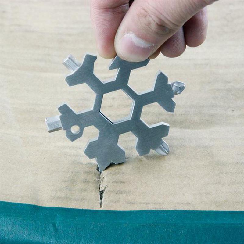 Multifunktionales Schneeflockenwerkzeugset für Abenteuer
