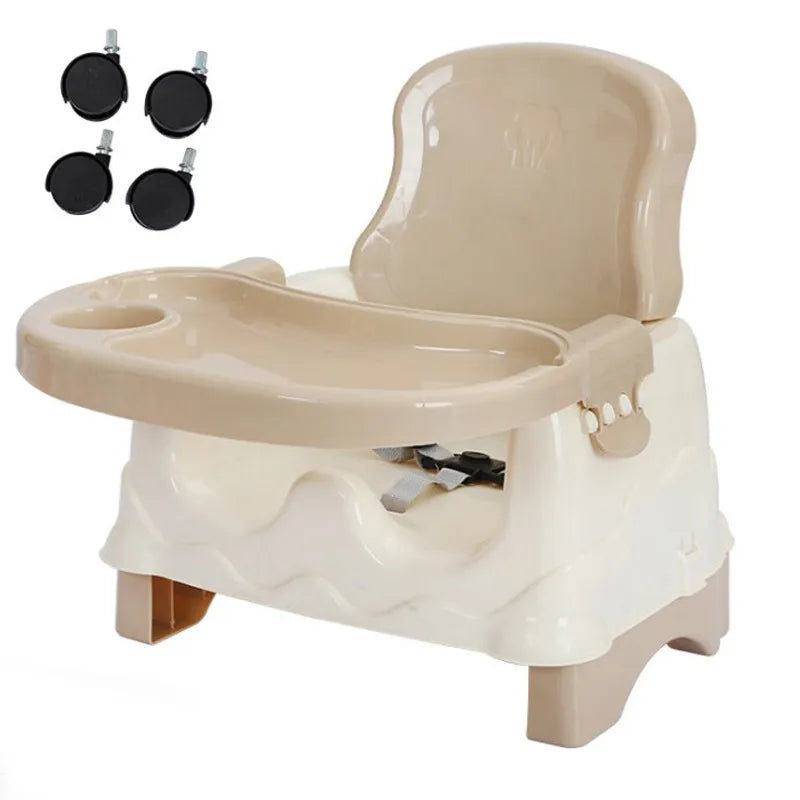 Baby-Hochstuhl mit Tisch und Sicherheitsgurt – vielseitig einsetzbar
