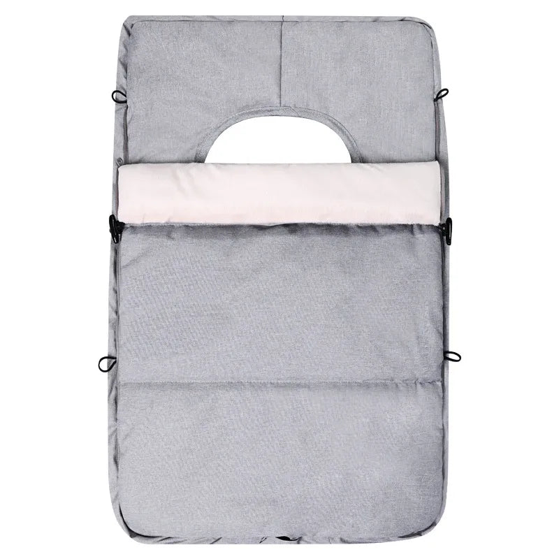 Winterfester und wasserabweisender Fußsack für Kinderwagen und Babyschale