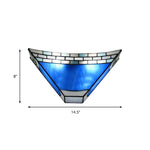 Elegante Tiffany-Wandlampe mit Buntglas-Schirm für Innenräume