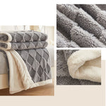 Luxurious Velvet Blanket – Soft and Warm for Any Occasion