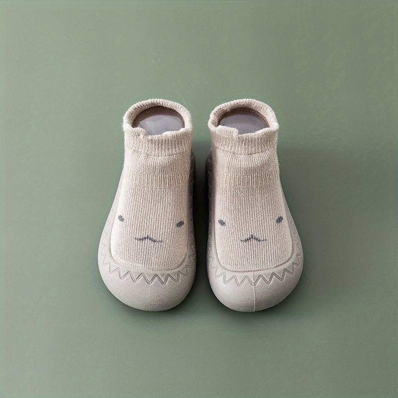 Kinderschuhe zum Hineinschlüpfen für zu Hause – Bequem und Praktisch