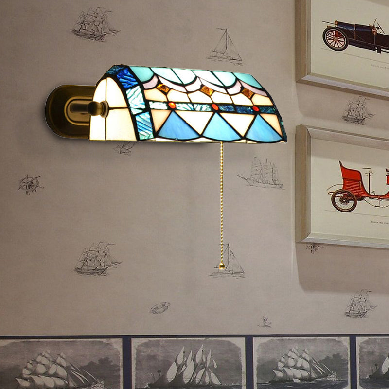 Elegante Wandlampe mit Glaskuppel – Mediterraner Stil in Blau