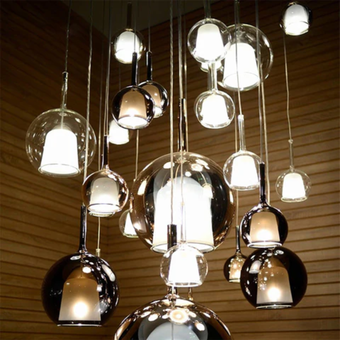 Moderne Pendelleuchte aus Glas - CelestialGlow Licht