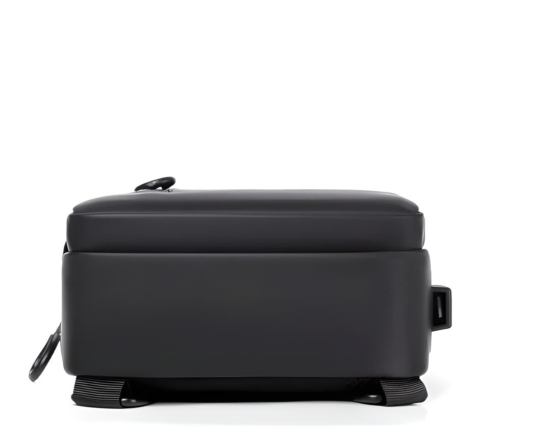Security-Friendly Shoulder Bag | Water-Resistant and Anti-Theft