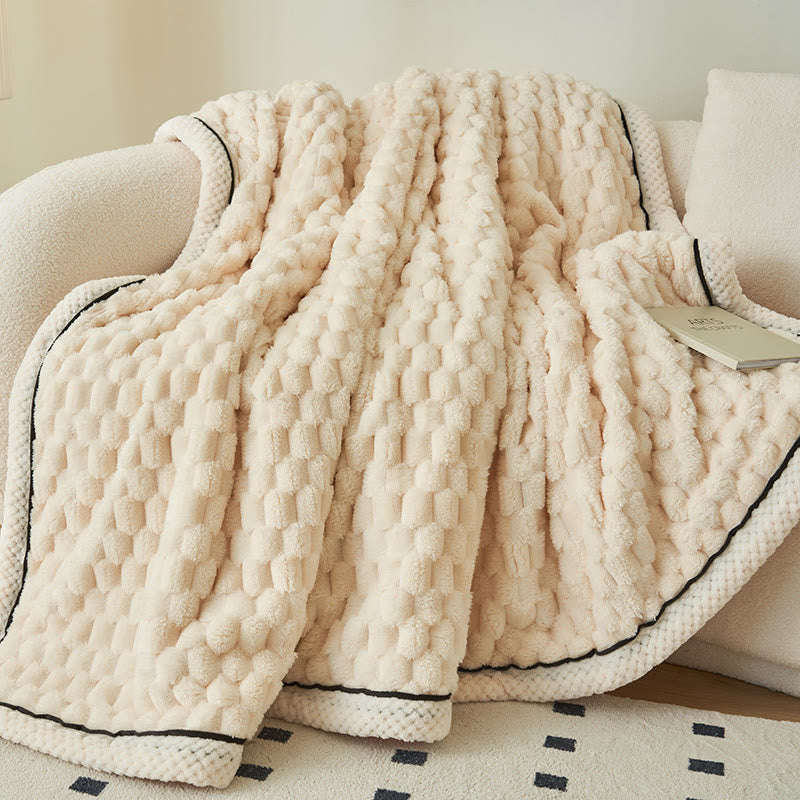 Ultra-Soft Reversible Blanket for Ultimate Comfort