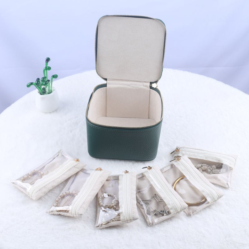 Jewelry Organizer – Your valuable jewelry always safe and tidy