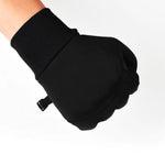 FrostGuard – Keep your hands warm and connected in the cold