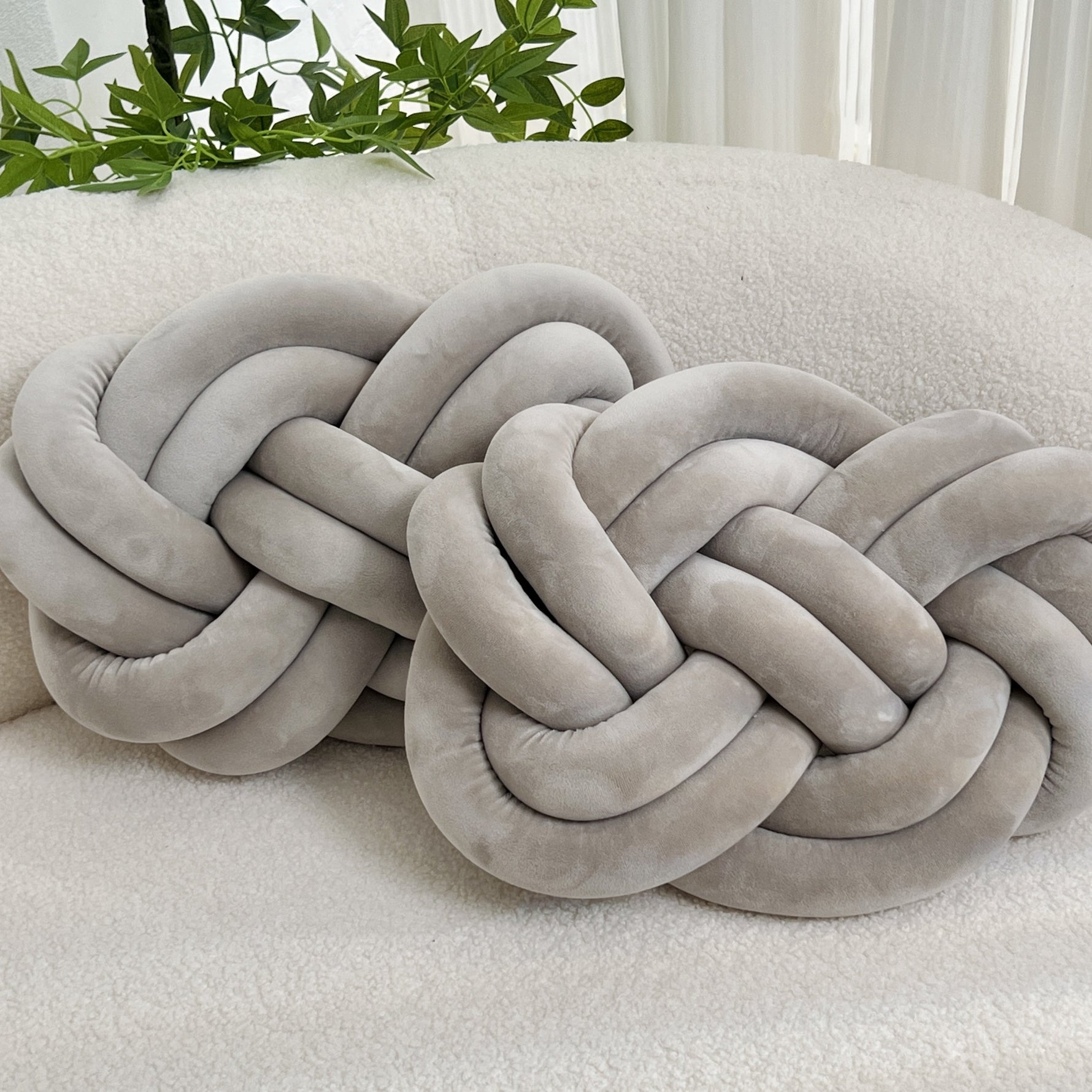 Gemütliche Runde Kissen mit Knopfdetails – 2er Set für Ihr Zuhause