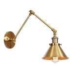 Elegante Wandlampe aus Messing mit Schwenkarme und Schirm
