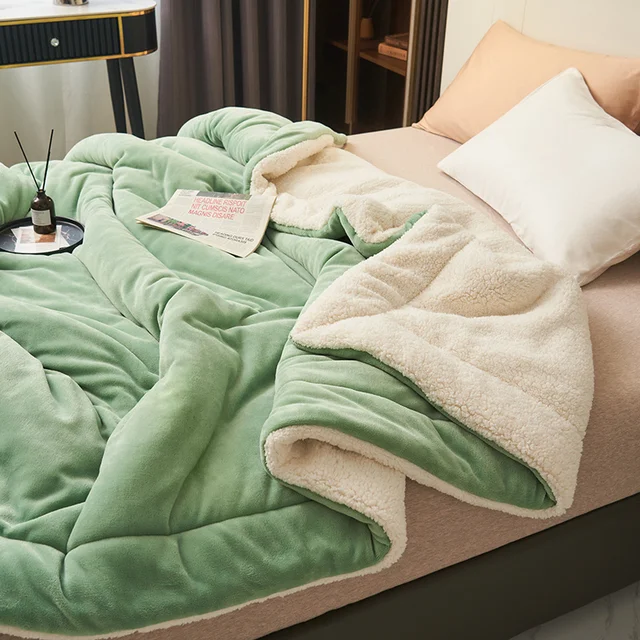 WohlfühlDecke - Elegante und kuschelige Fleecedecke