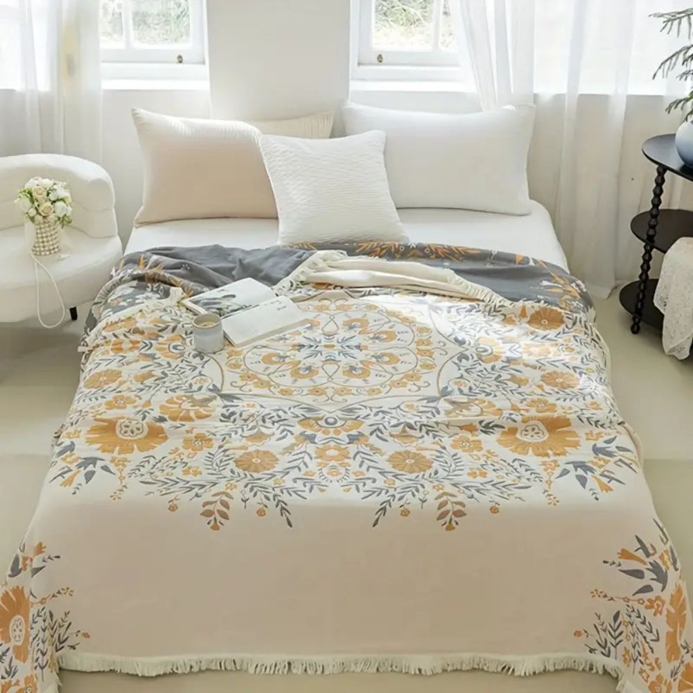 Reversible Blüten-Decke mit französischem Flair