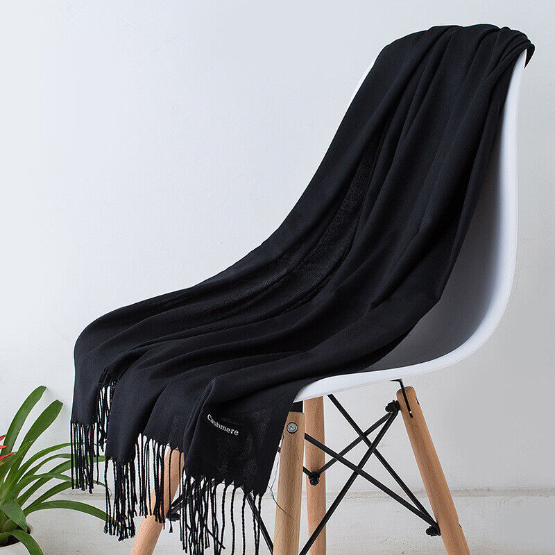 Luxury Cashmere Scarf Livia – Warm, Elegant & Versatile