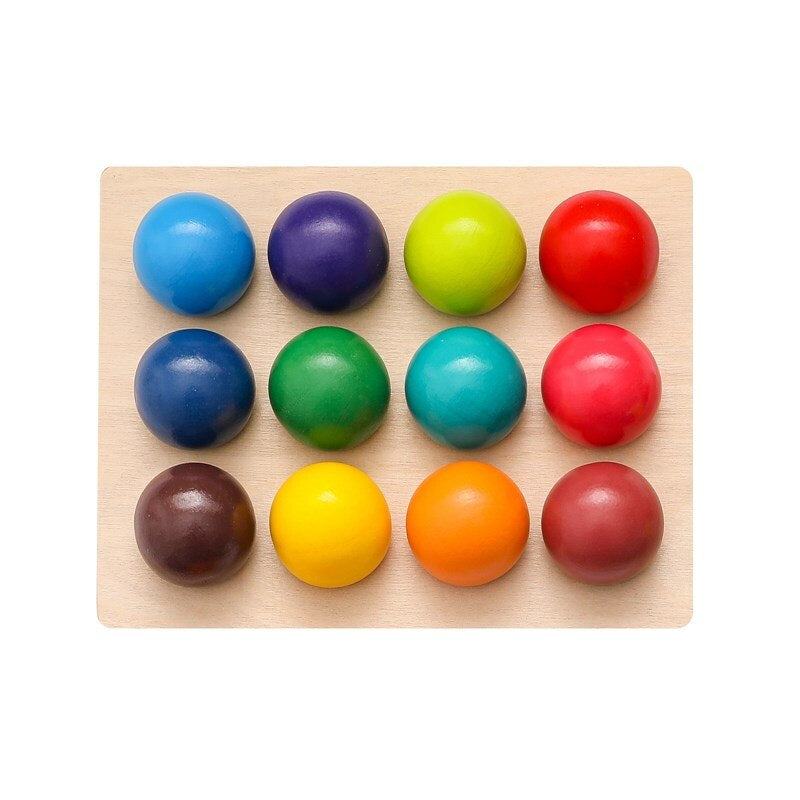 Sortierspiel mit Farbenkugeln – Lernspiel für Kinder