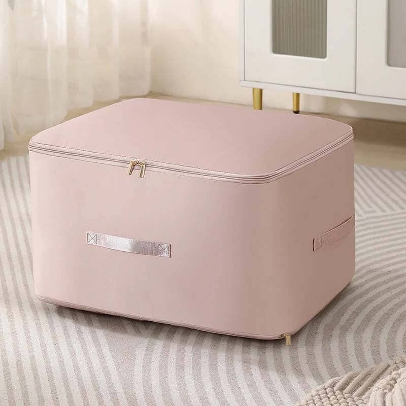 Space-saving, self-compressing storage bag