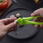 Praktische Muschelzange für Küche und Gastronomie