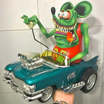 Große Monsterstatue mit wütendem Mund