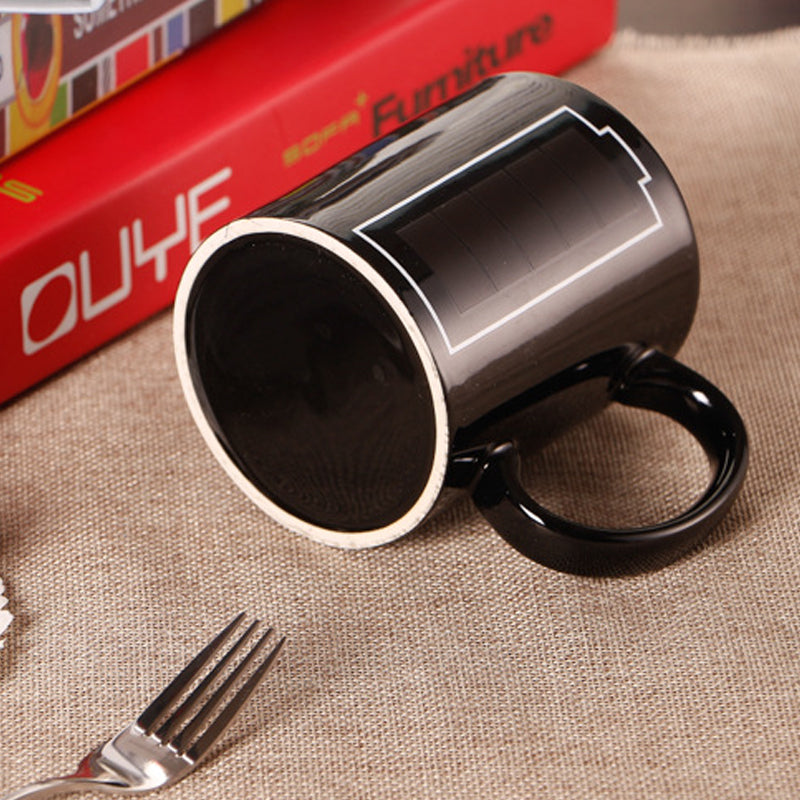Farbwechselnde Tasse mit Batterie