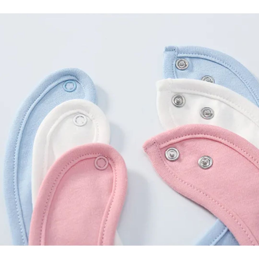 Saugfähige Baby-Lätzchen aus weicher Baumwolle – Hautfreundlich mit Druckknopf