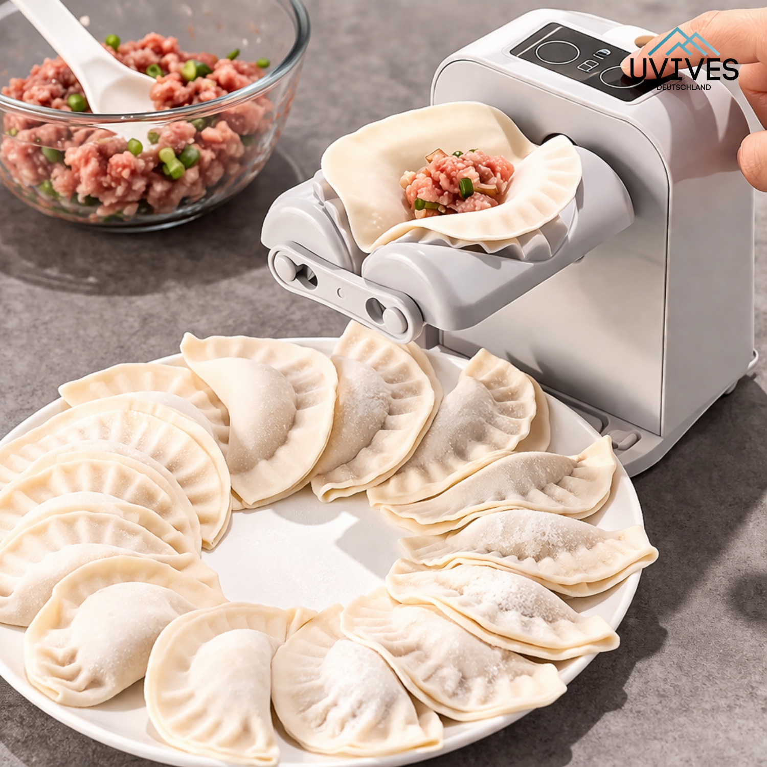 Dumpling Wizard - Automatic folding of dough pockets in seconds