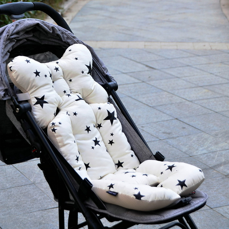 Atmungsaktive Einlage für Kinderwagen – Bequeme Polsterauflage für Babyschalen
