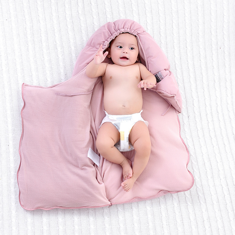 Schlafsack für Babys im Kinderwagen – Warmer Fußsack mit Kapuze